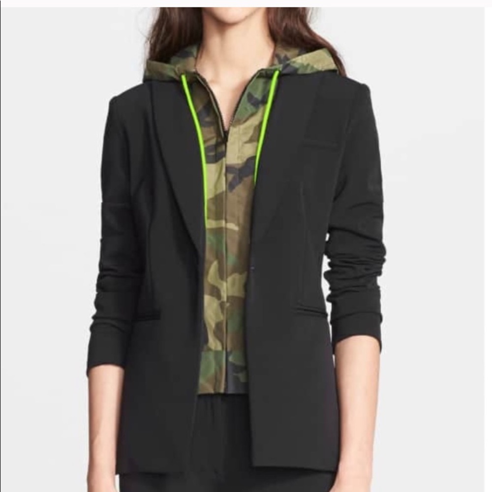 New VERONICA BEARD Camo Nylon Hoodie Dickey